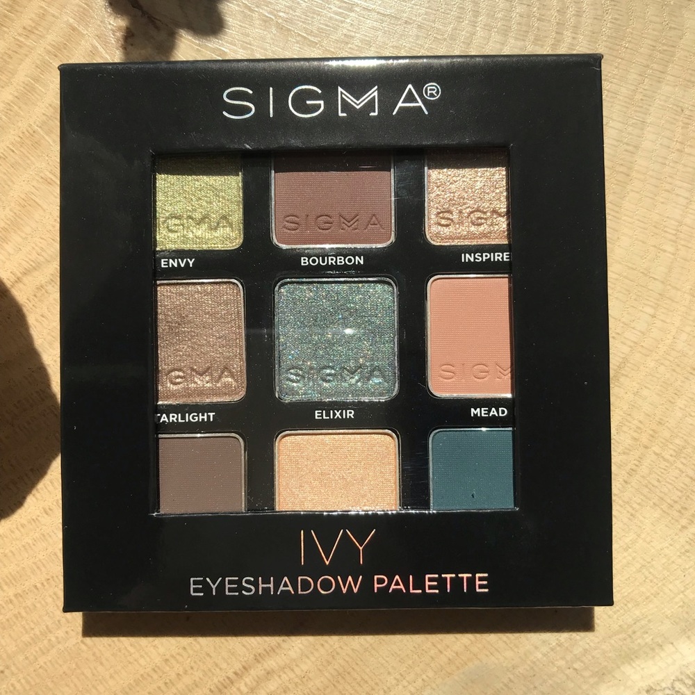 Sigma Beauty Eyeshadow Palette - Ivy